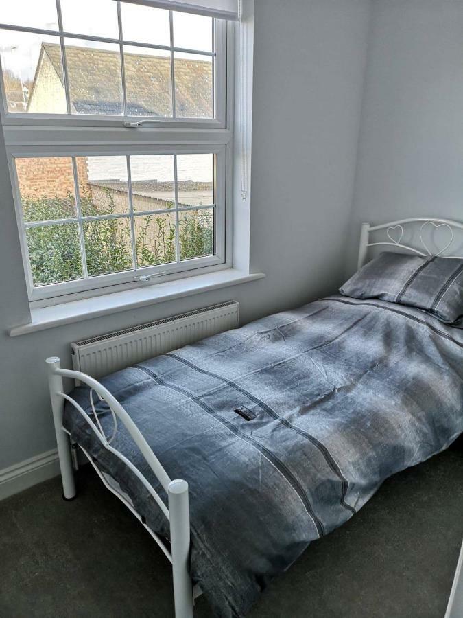 Guildford Town House Villa Luaran gambar