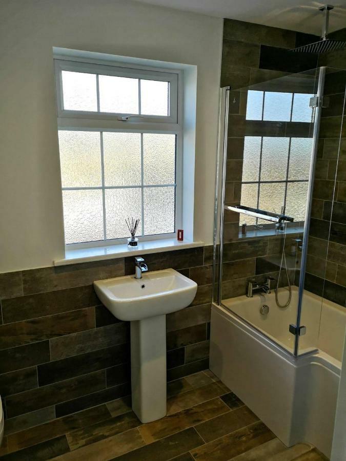Guildford Town House Villa Luaran gambar