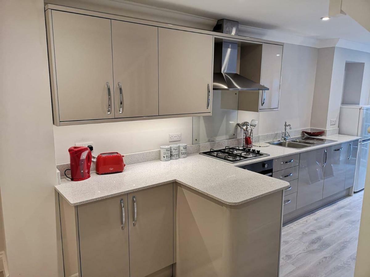 Guildford Town House Villa Luaran gambar
