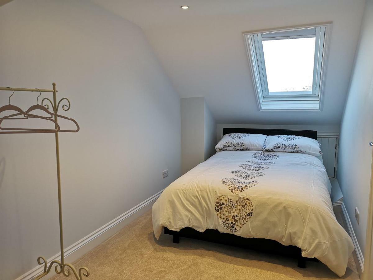 Guildford Town House Villa Luaran gambar